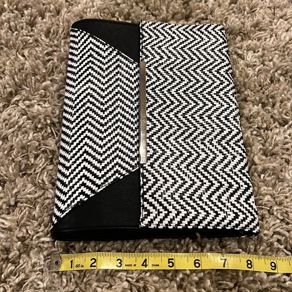 Express clutch flat handbag - Picture 4 of 15